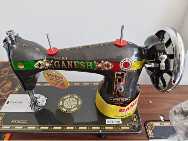 Ganesh Sewing Tailor Machine