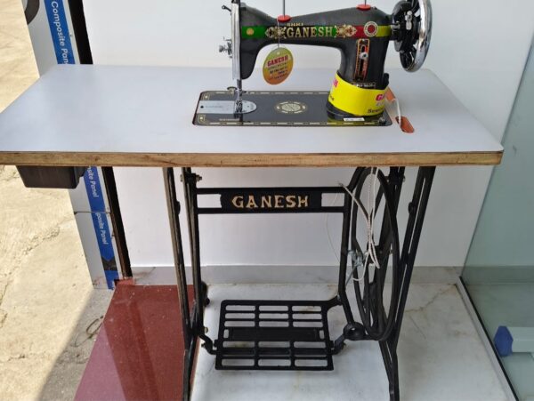 Ganesh Sewing Tailor Machine